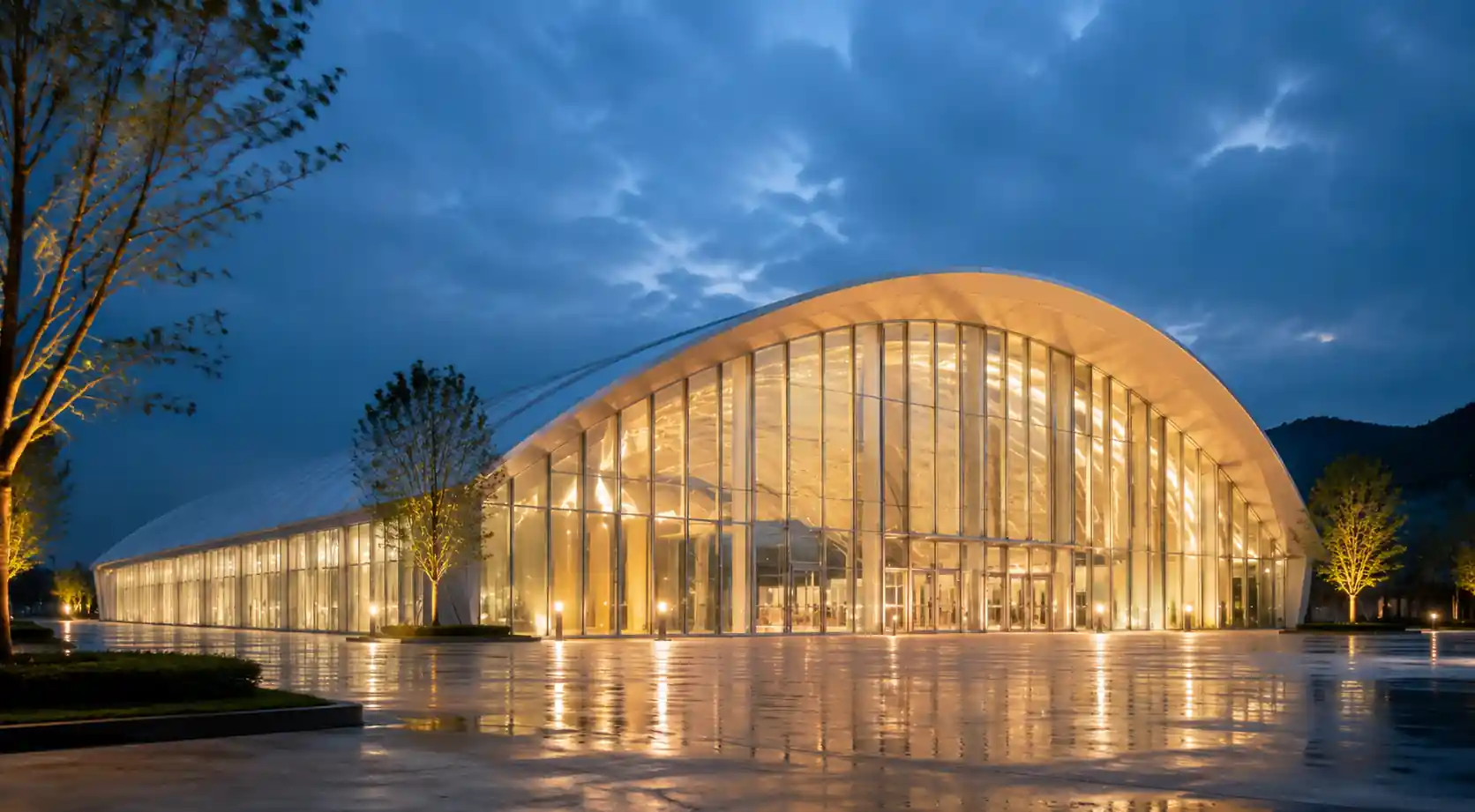 Arc roof exhibition tent